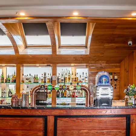 وسبا ديلفي ريزورت لينوان