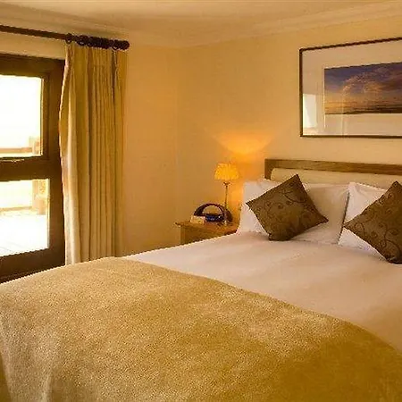 Delphi & Resort Leenaun