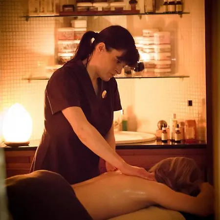 وسبا ديلفي ريزورت 4*