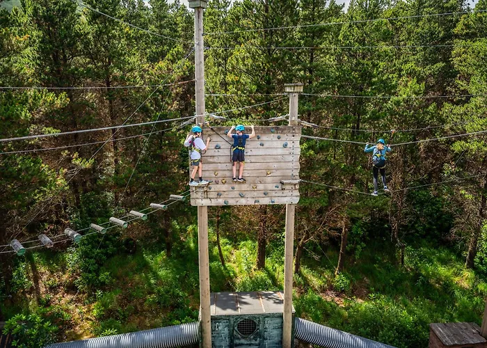 Курортный комплекс Delphi & 4*