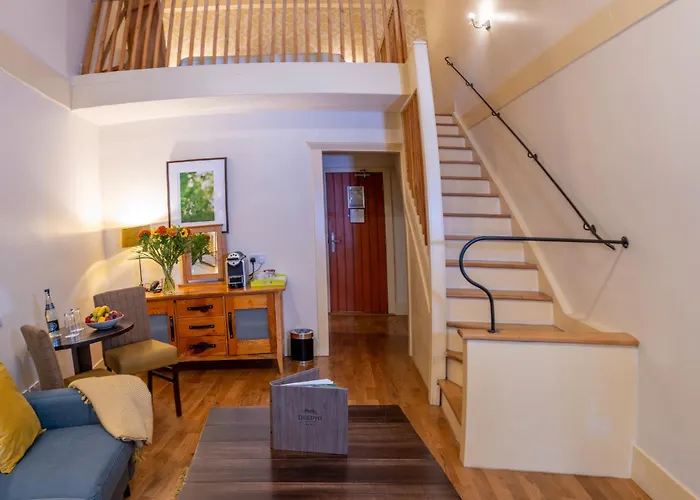 Delphi & 4* Линон