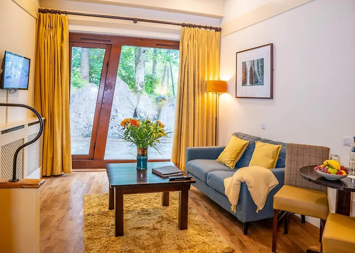 Delphi & Курортный комплекс 4*