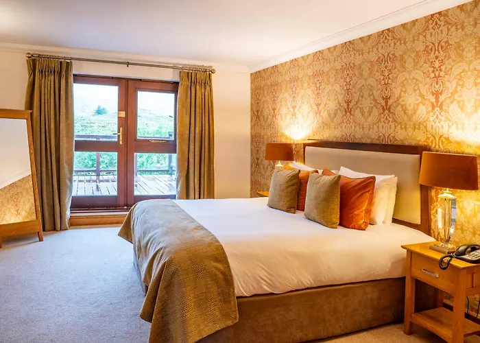 Delphi & Курортный комплекс 4*